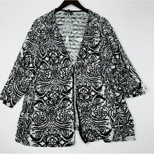 Maggie Barnes Shawl Cardigan Ruffle Tier Texture Abstract Black Damask Print 2X